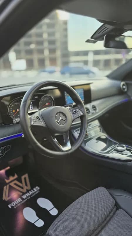 مرسيدس بنز E200 2017 افنجارد رمادي أوتوماتيك — مستعملة