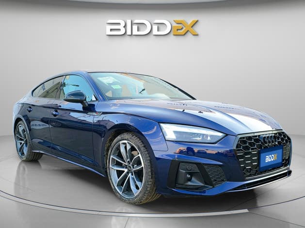 Audi A5 2024 اس لاين أزرق أوتوماتيك — جديدة