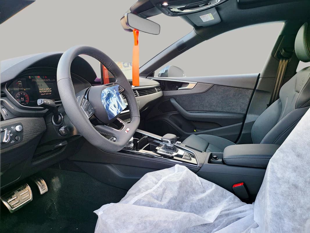 Audi A5 2024 اس لاين أزرق أوتوماتيك — جديدة