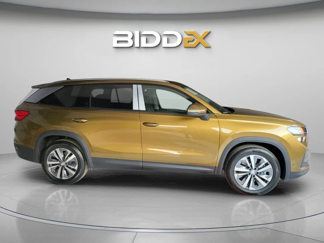 Skoda KODIAQ 2025 Lounge Gold Automatic — New