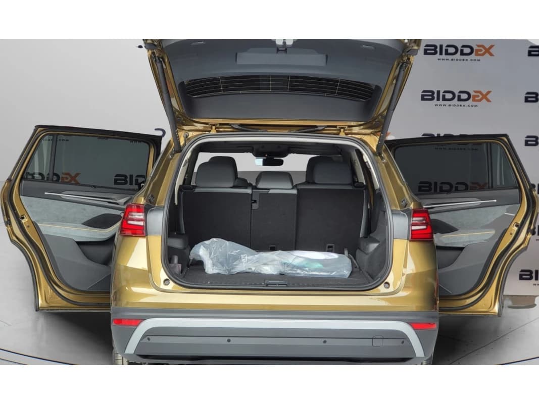 Skoda KODIAQ 2025 Lounge Gold Automatic — New