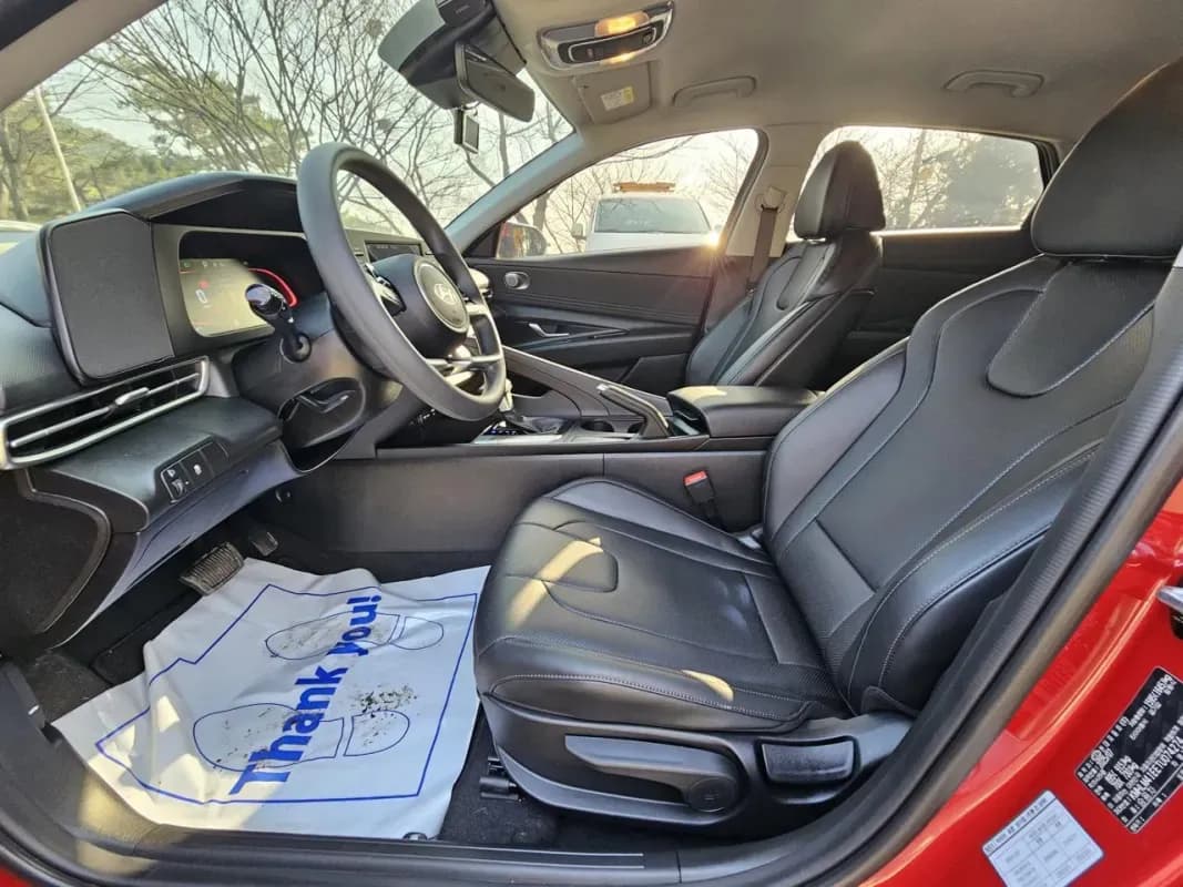 هيونداي إلنترا سي ان 7 2025 ريد لاين أحمر غامق أوتوماتيك — مستعملة