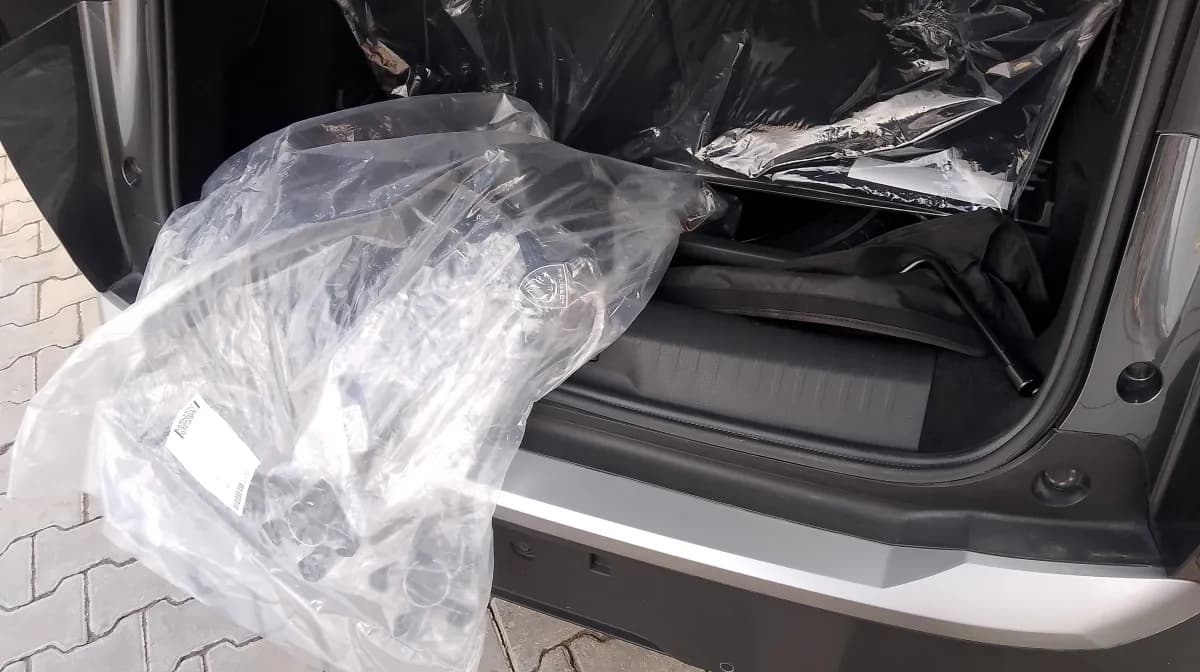 بيجو 5008 2026 جي تي لاين رمادي أوتوماتيك — جديدة