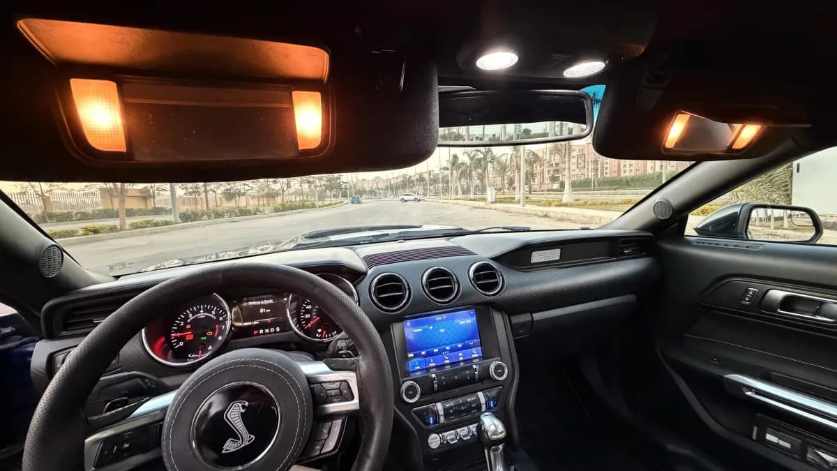 فورد موستانج 2015 في6 أزرق فيورد أوتوماتيك — مستعملة