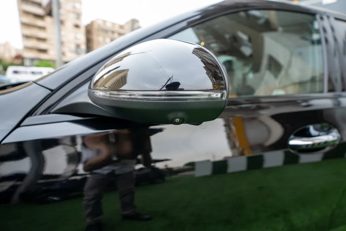 مرسيدس بنز C200 2026 ايه ام جي أسود أوتوماتيك — جديدة
