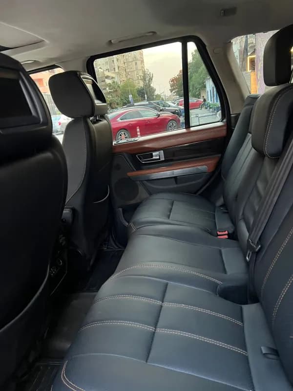 Range Rover Sport 2010 P460 Black Automatic — Used