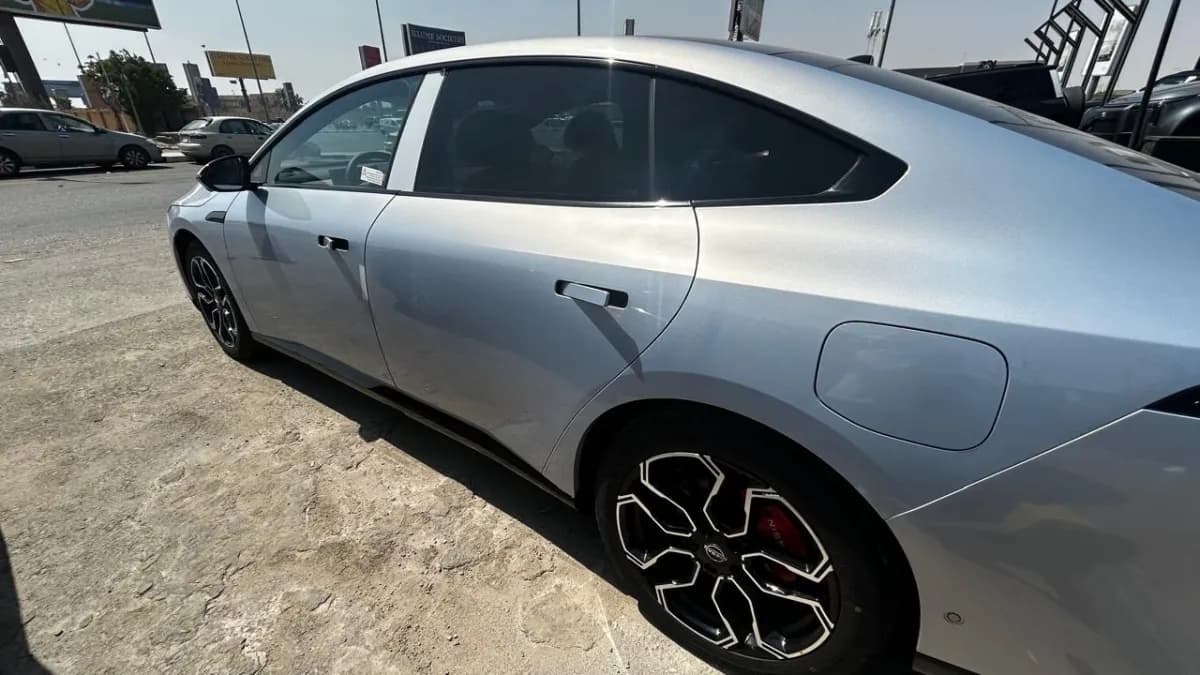 نيسان ان 7 2025 ماكس أزرق سماوي أوتوماتيك — جديدة