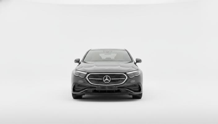 مرسيدس بنز E200 2026 ايه ام جي رمادي إسمنتي قابض مزدوج — جديدة - 1