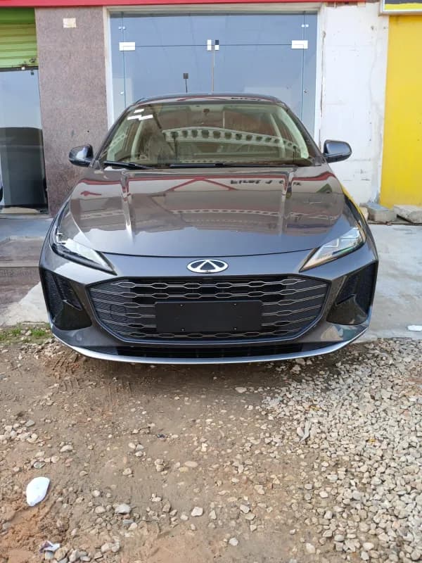 شيري أريزو 6 2026 كمفورت أسود ناقل حركة مزدوج القابض — جديدة