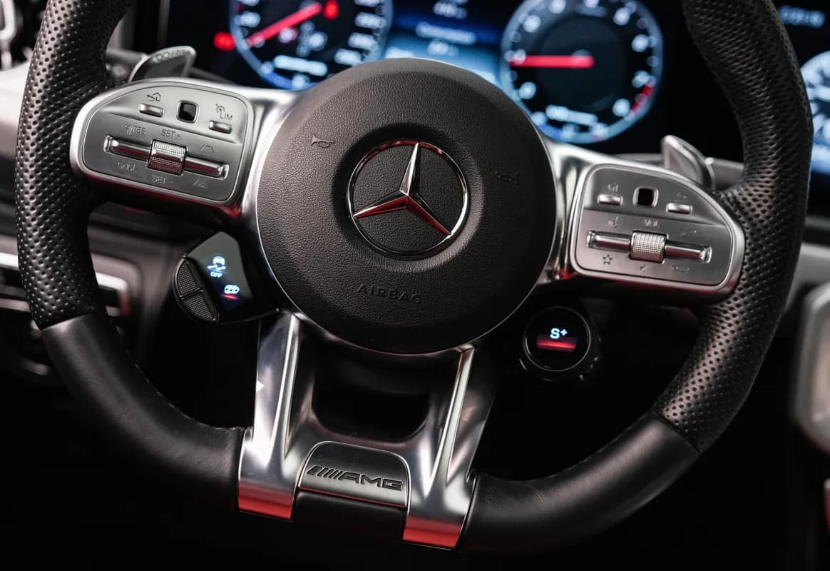 مرسيدس بنز G 63 2023 اي ام جي نايت باكدج أزرق أوتوماتيك — مستعملة