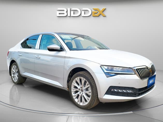 Skoda Superb 2024 امبيشن فضي أوتوماتيك — جديدة