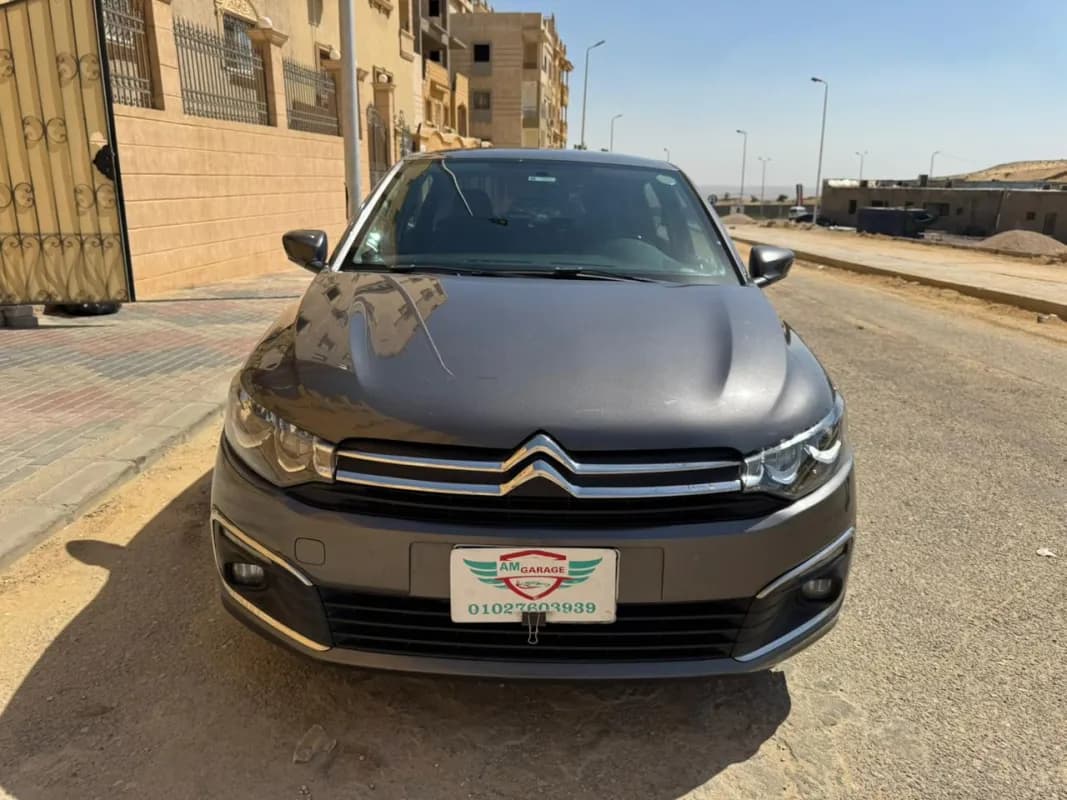 سيتروين سي-إليزيه 2022 هاي لاين رمادي أوتوماتيك — مستعملة