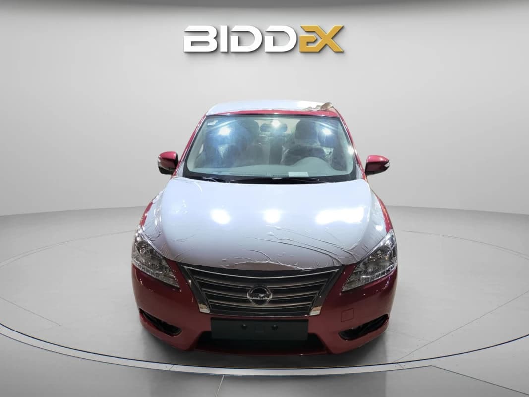 Nissan Sentra 2025 توب لاين أحمر أوتوماتيك — جديدة