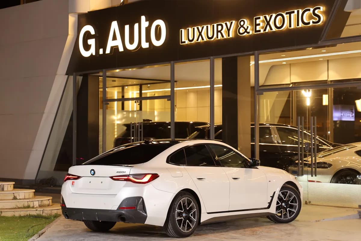 بي ام دبليو 420i 2024 M-Sport أبيض أوتوماتيك — مستعملة
