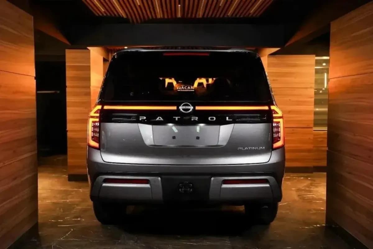 نيسان باترول 2026 هاي لاين رمادي أوتوماتيك — جديدة