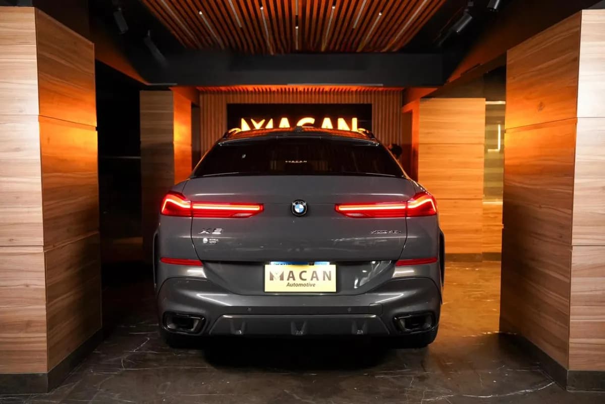 بي ام دبليو X6 2026 ام 40 اي رمادي ناردو أوتوماتيك — مستعملة