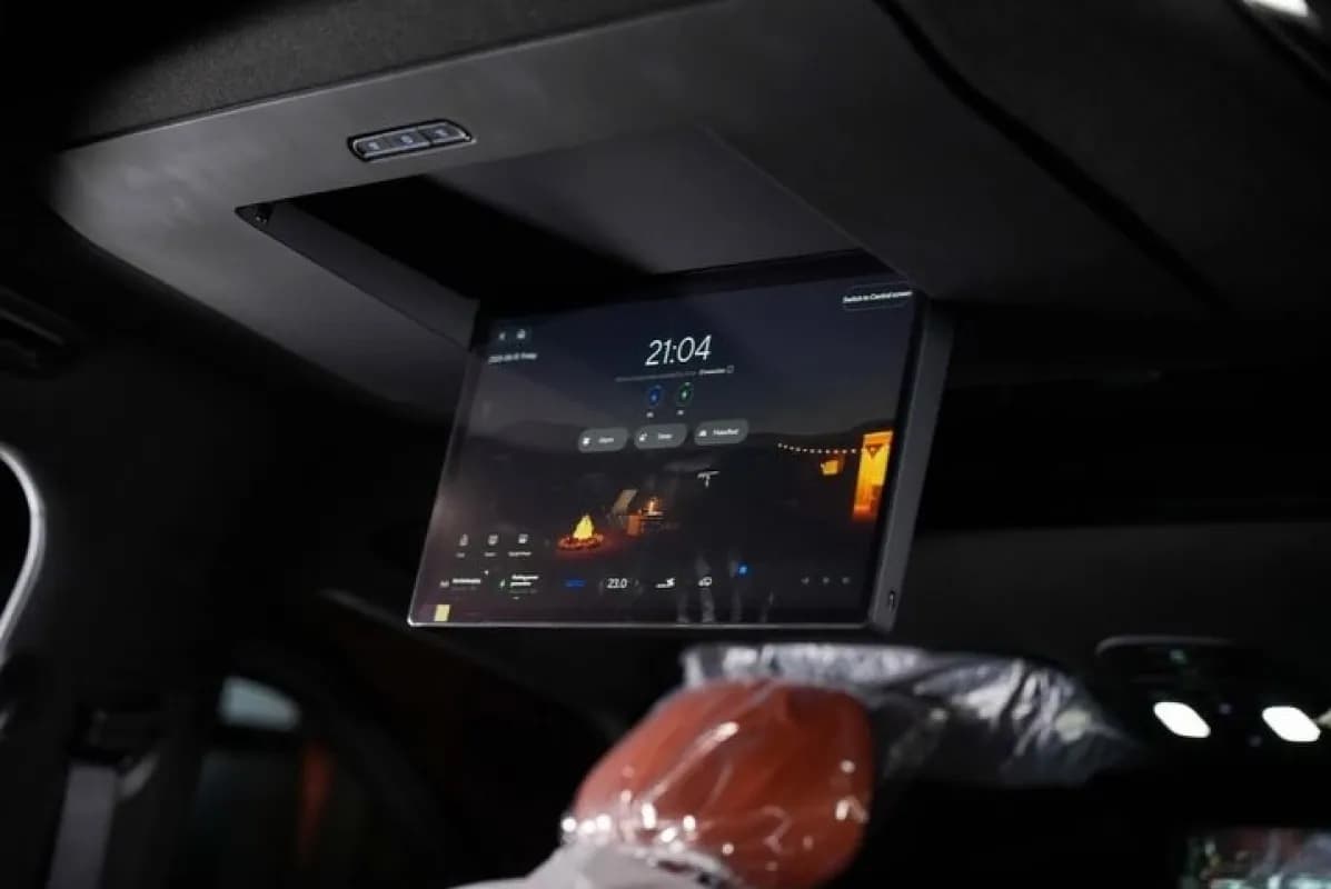 روكس زيرو وان 2026 افياشن ٦ سيت أسود أوتوماتيك — جديدة