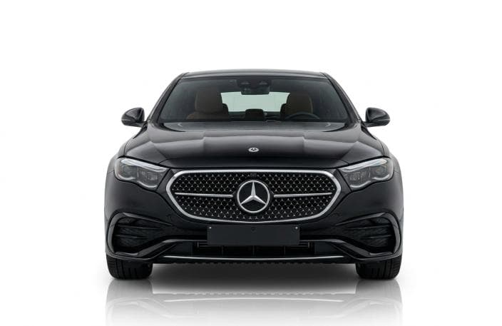 مرسيدس بنز E200 2026 ايه ام جي أسود أوتوماتيك — مستعملة - 1