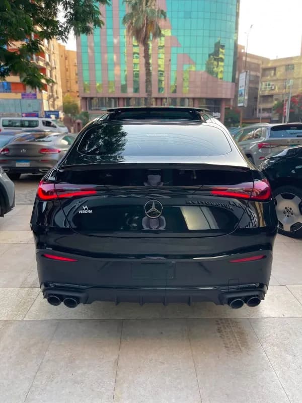 مرسيدس بنز GLC 43 2026 ايه ام جي أسود أوتوماتيك — جديدة