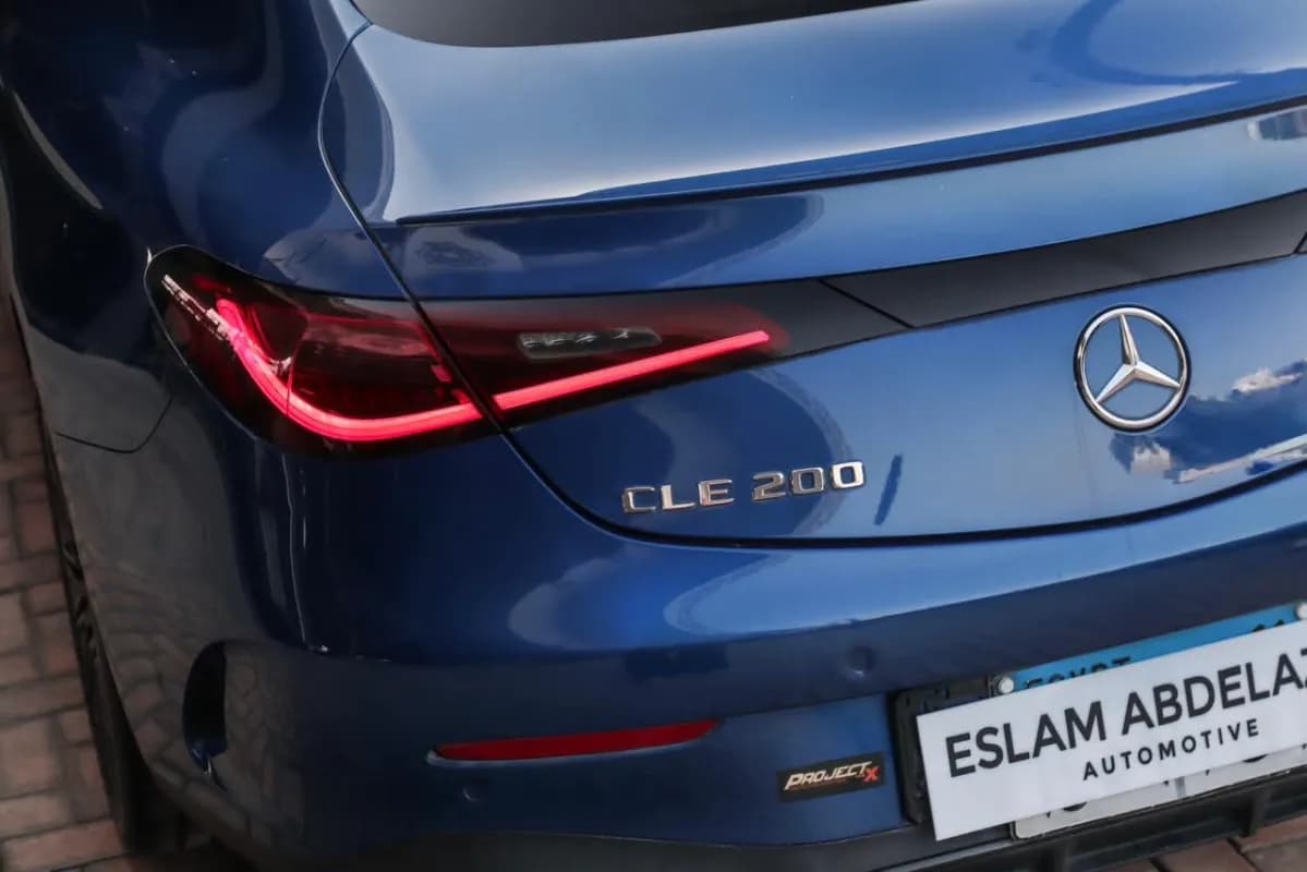 مرسيدس بنز CLE200 2024 ايه ام جي أزرق أوتوماتيك — مستعملة