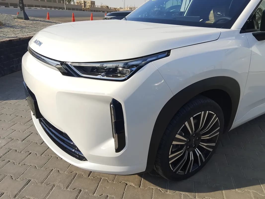 جي ايه سي ايون 2026 اي 60 أبيض أوتوماتيك — جديدة