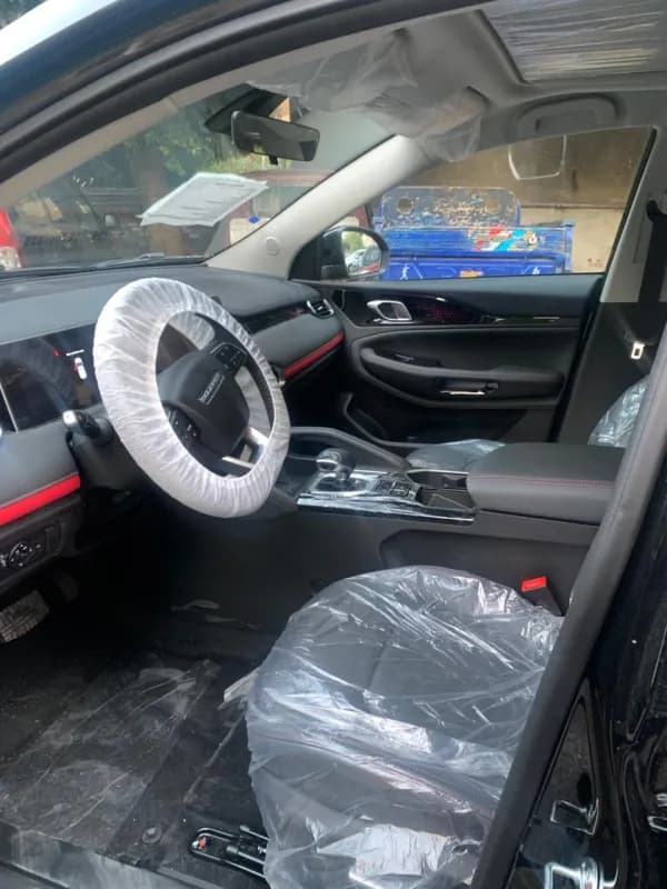 سويست S05 2027 هاي لاين أسود أوتوماتيك — جديدة