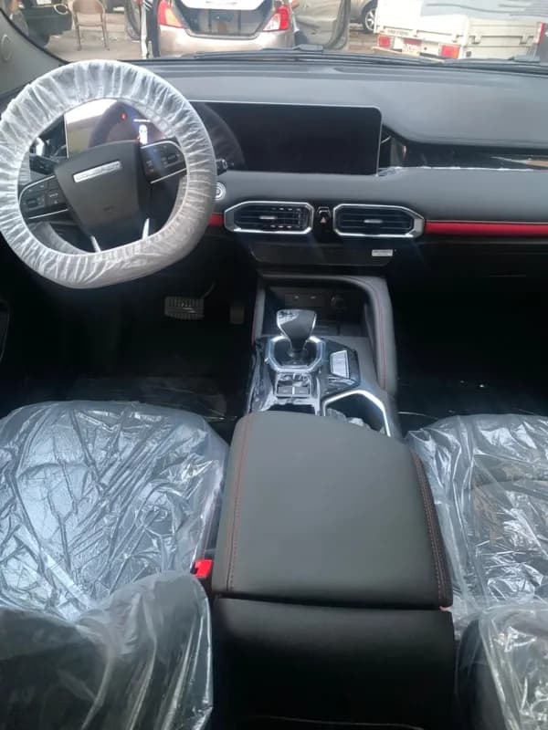 سويست S05 2027 هاي لاين أسود أوتوماتيك — جديدة