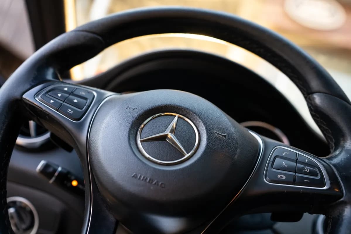 مرسيدس بنز GLA 200 2018 ايه ام جي أسود أوتوماتيك — مستعملة