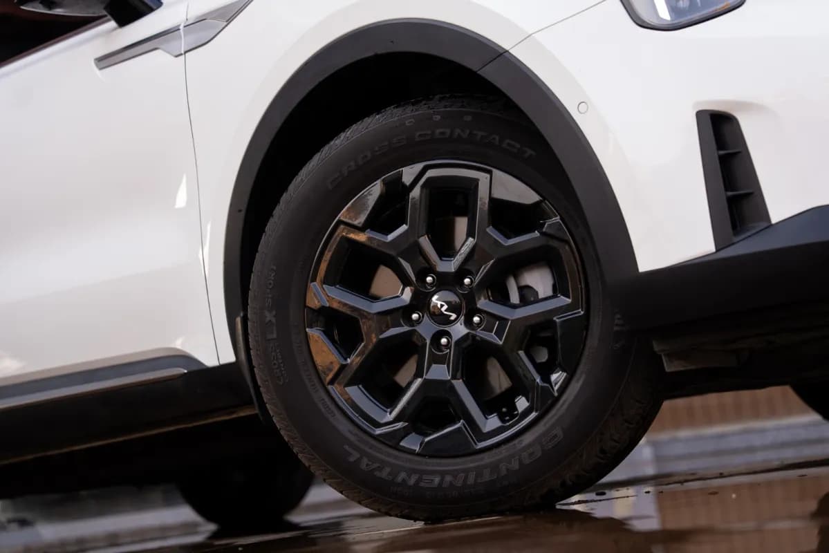 Kia Sorento 2024 Topline White Automatic — Used
