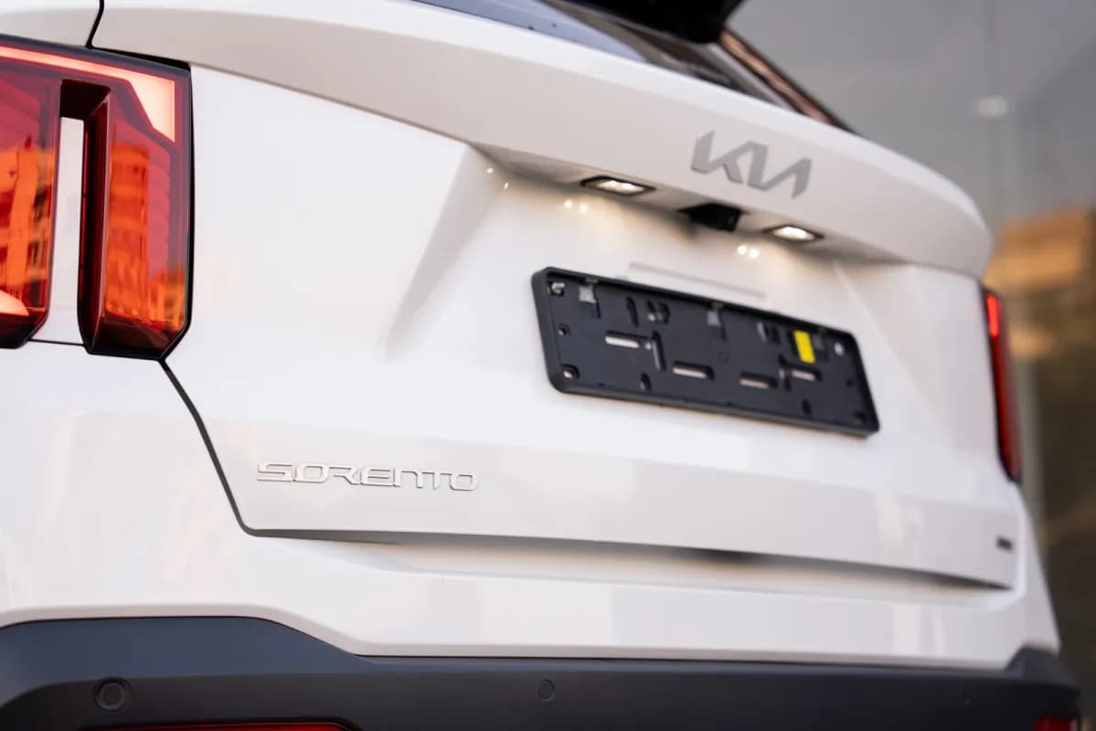 Kia Sorento 2024 Topline White Automatic — Used