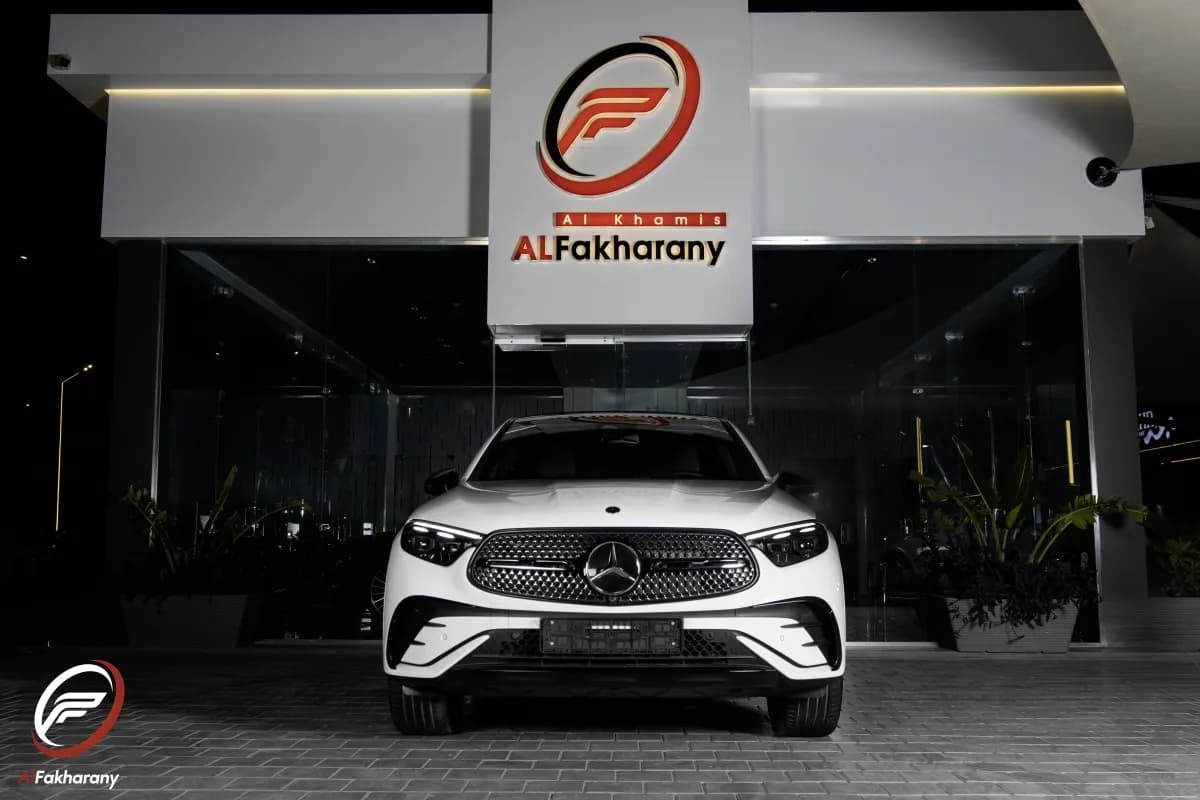 مرسيدس بنز GLC 300 2026 ايه ام جي أبيض أوتوماتيك — جديدة