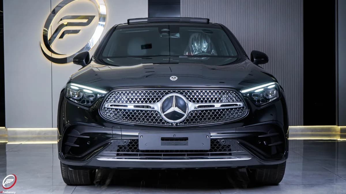 مرسيدس بنز GLC 300 2026 ايه ام جي أسود أوتوماتيك — جديدة