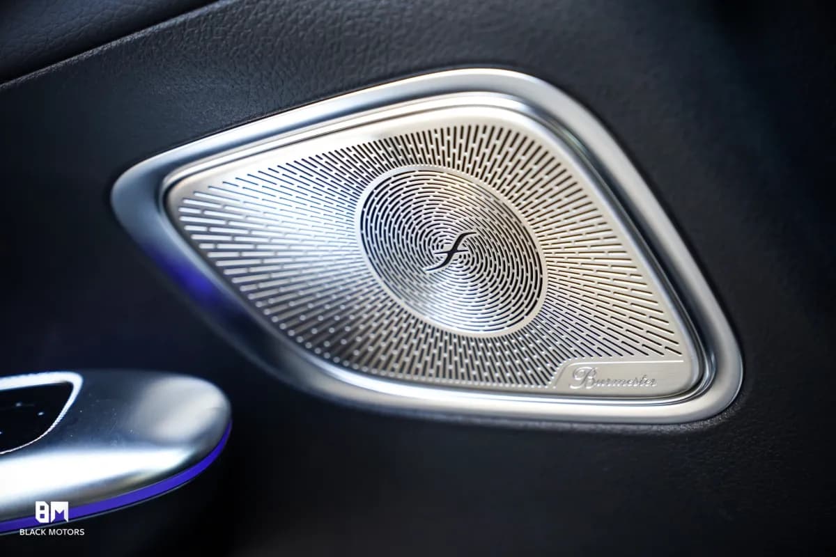 مرسيدس بنز GLC 300 2026 اي ام جي كوبيه أسود أوتوماتيك — جديدة