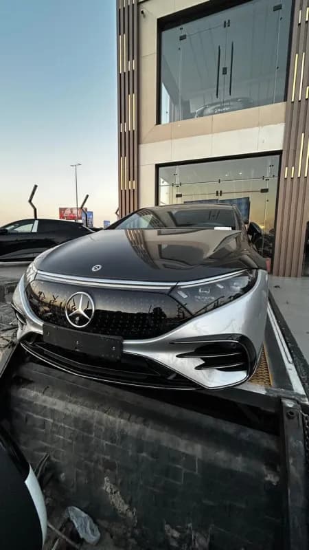مرسيدس بنز EQS 2023 580 رمادي أوتوماتيك — جديدة