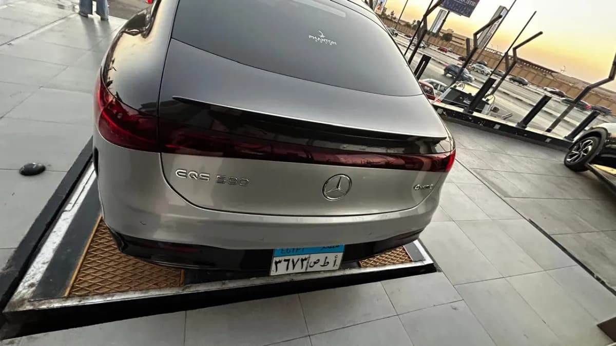 مرسيدس بنز EQS 2023 580 رمادي أوتوماتيك — جديدة