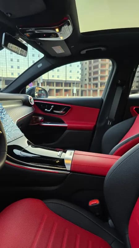 مرسيدس بنز GLC 300 2026 اي ام جي كوبيه أسود أوتوماتيك — جديدة
