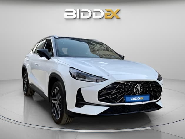 ام جي واحد 2025 لاكشري أبيض أوتوماتيك — جديدة