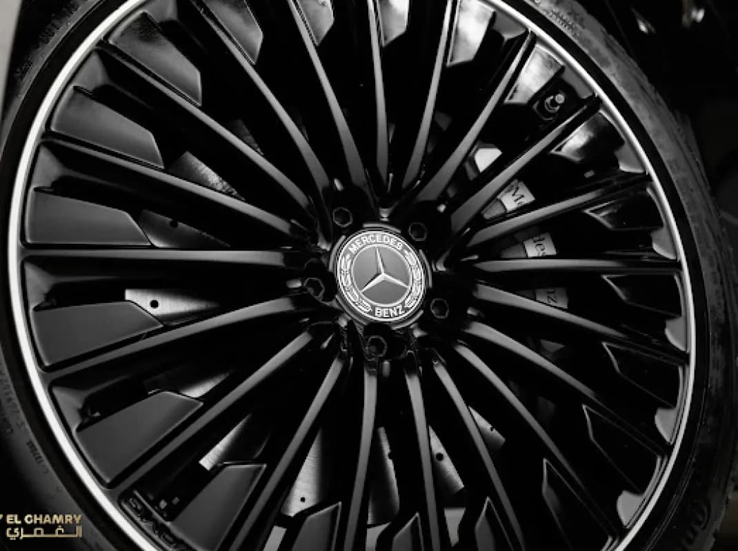مرسيدس بنز E200 2026 بريميوم بلس أسود أوتوماتيك — جديدة