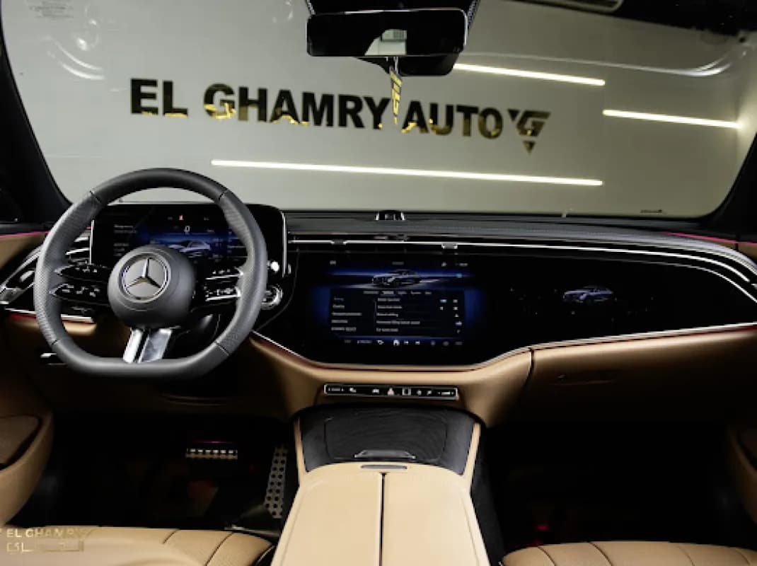 مرسيدس بنز E200 2026 بريميوم بلس أسود أوتوماتيك — جديدة