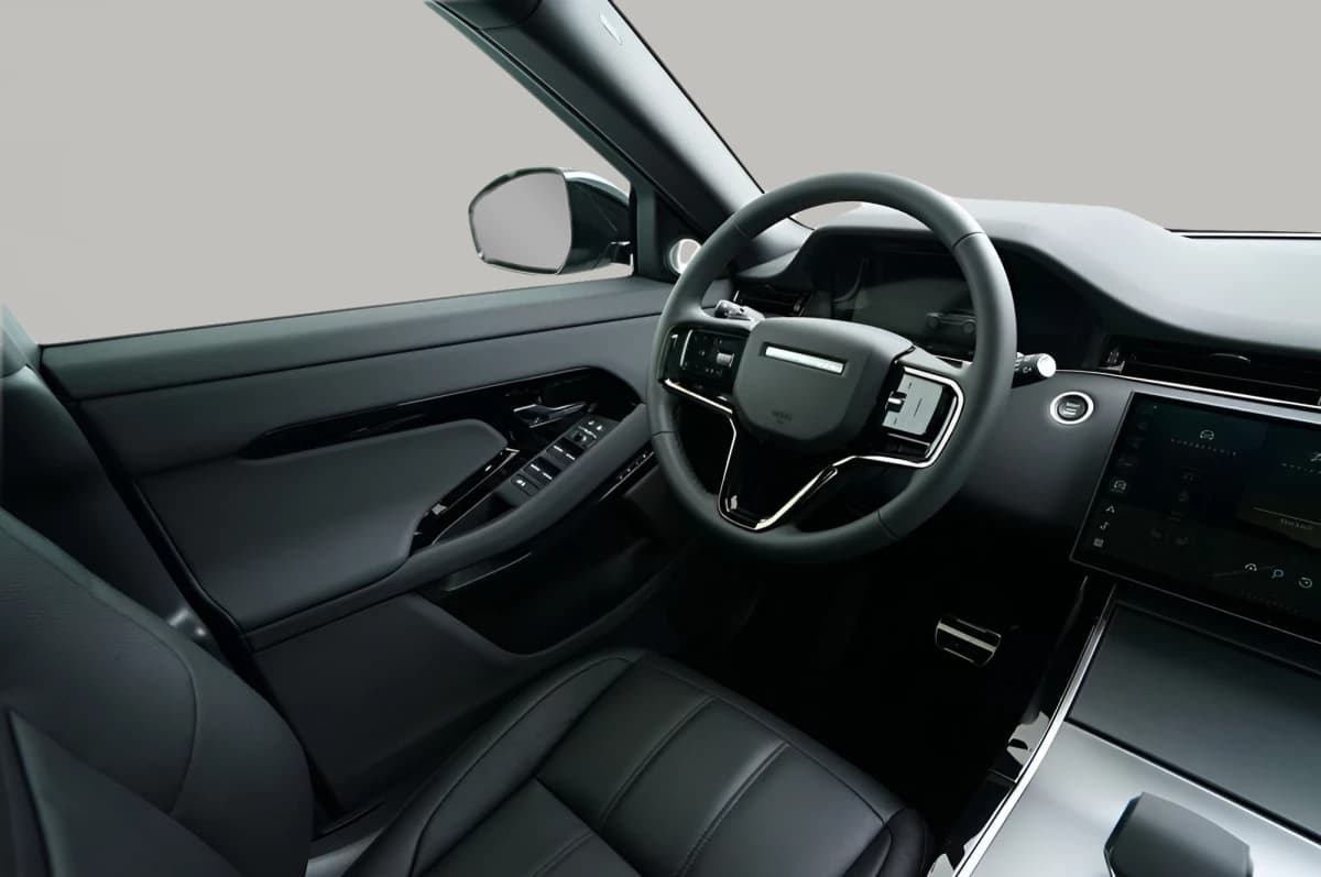 رينج روفر ايفوك 2024