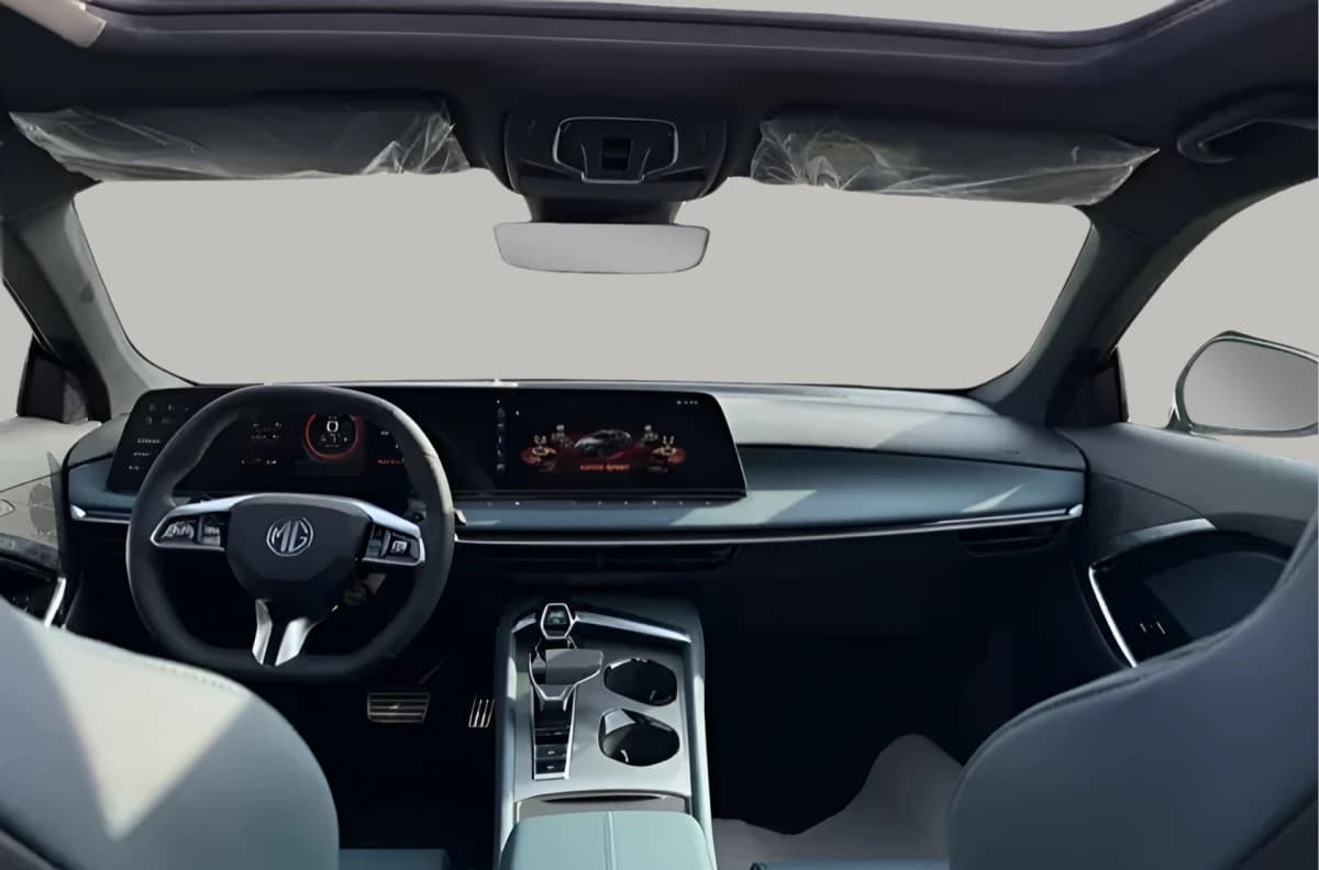 MG MG7 2025 Luxury Green Automatic — New