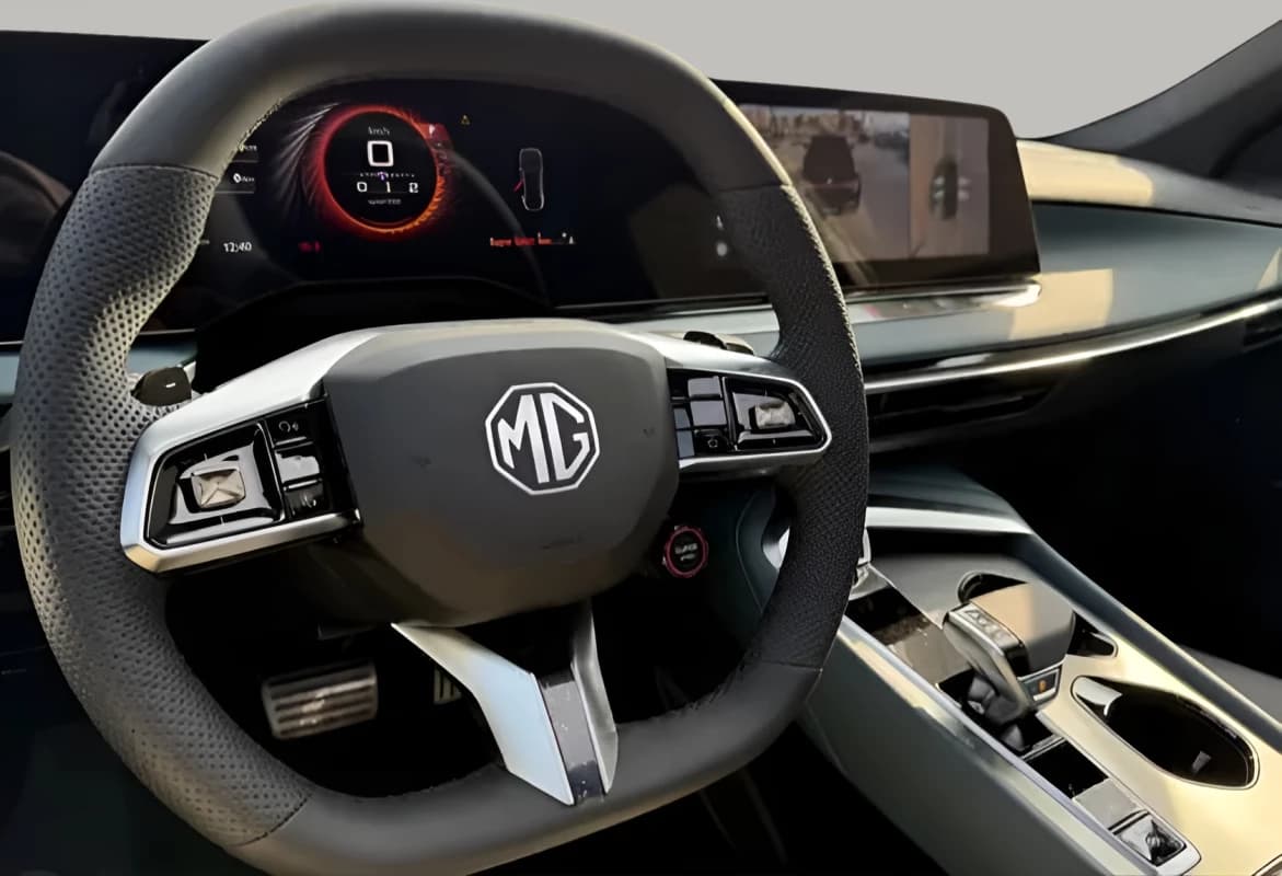 MG MG7 2025 Luxury Green Automatic — New