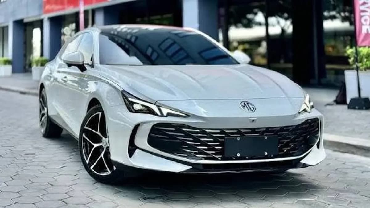 ام جي 7 2026 تروفي أبيض أوتوماتيك — جديدة