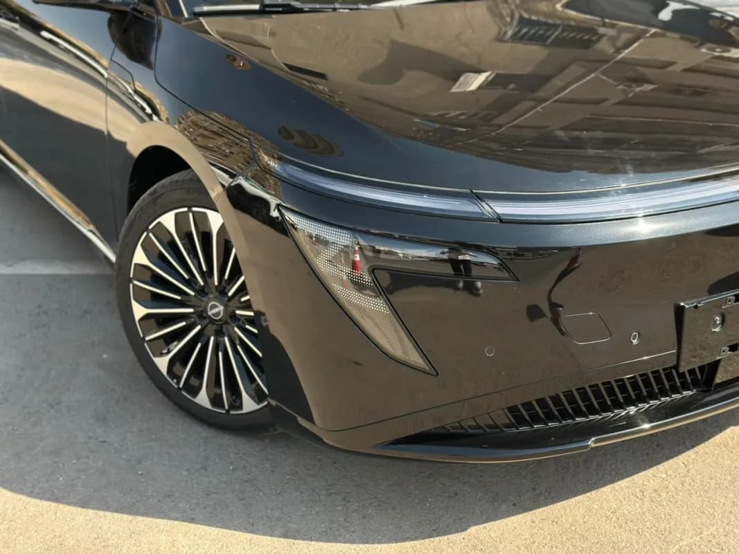 نيسان ان 7 2025 لونج رينج أسود أوتوماتيك — جديدة