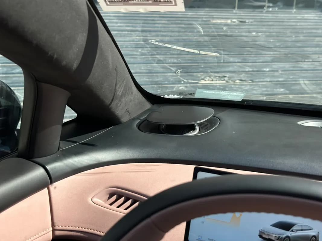 نيسان ان 7 2025 لونج رينج أسود أوتوماتيك — جديدة