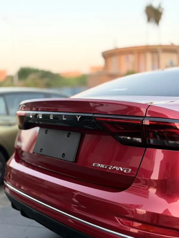جيلي امجراند 2026 كومفورت أحمر غامق أوتوماتيك — جديدة