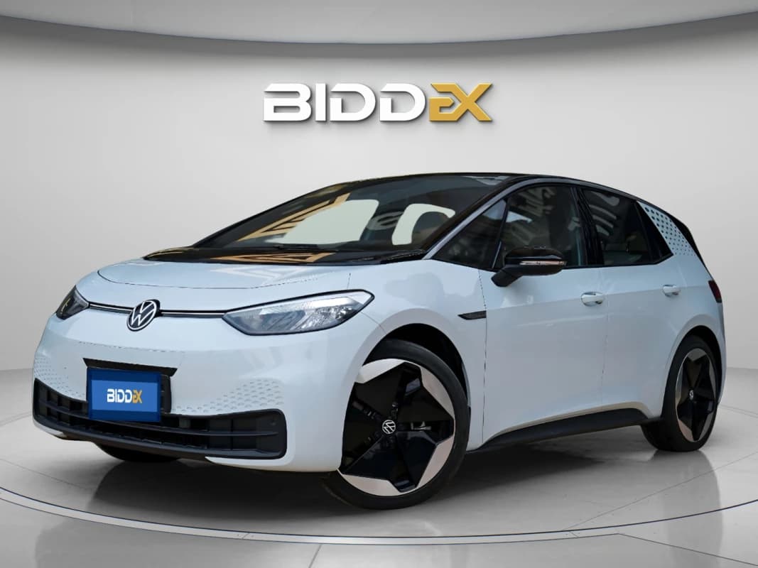 فولكس فاجن اي دي 3 2023 برو أبيض أوتوماتيك — جديدة