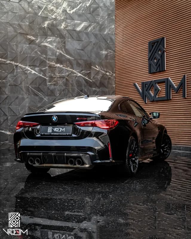 بي ام دبليو M4 2025 سي اس أسود أوتوماتيك — جديدة