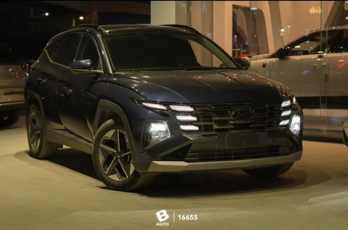 Hyundai Tucson 2025 Redline Gray Automatic — Used