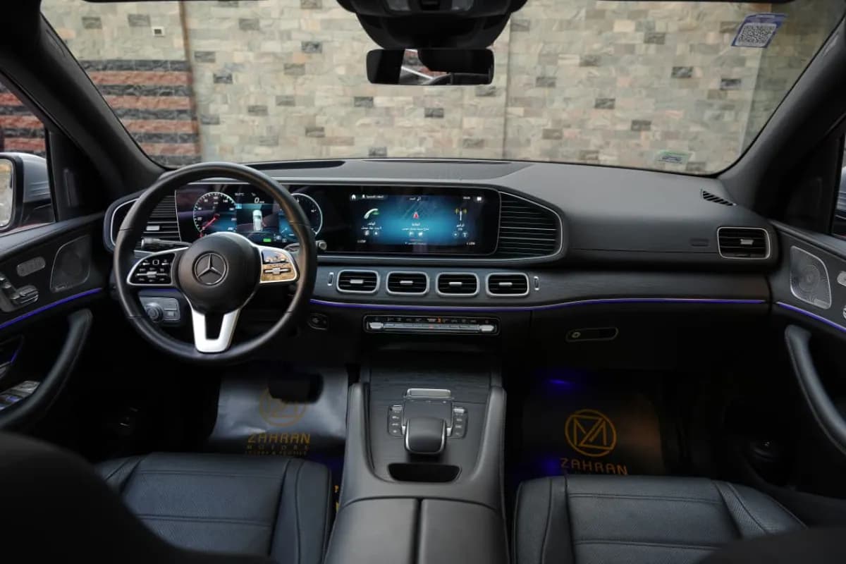 Mercedes-Benz GLE450 2023 AMG Silver Automatic — Used